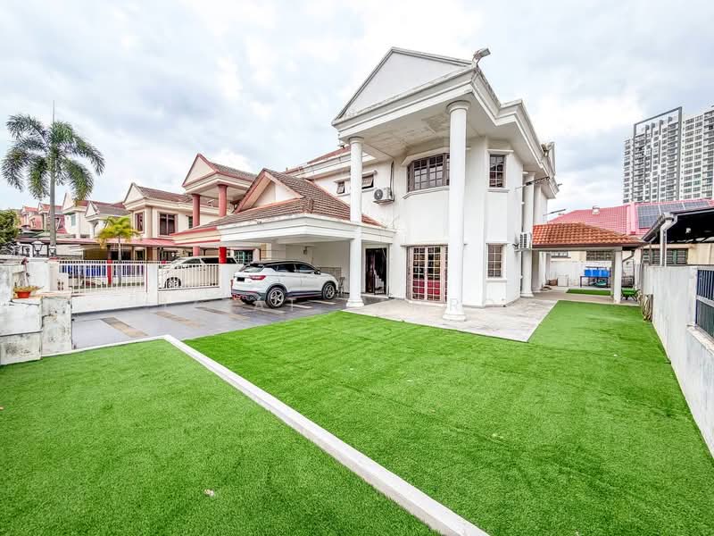 Rumah Berkembar untuk Dijual di Bukit Rahman Putra (Sungai Buloh) - Izzat Zamros - PropertyGuru.com.my