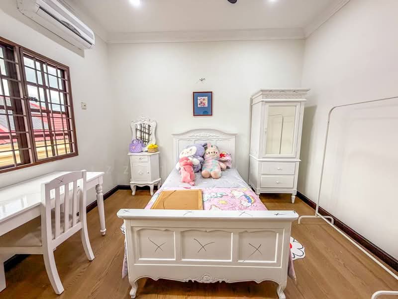 Rumah Berkembar untuk Dijual di Bukit Rahman Putra (Sungai Buloh) - Izzat Zamros - PropertyGuru.com.my
