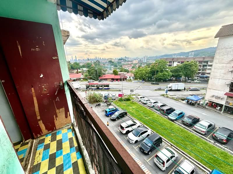 Flat for Sale at Taman Mulia Jaya - Azli Ibrahim - Balcony - PropertyGuru.com.my