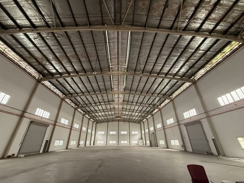 Kilang untuk Dijual di Kawasan Perindustrian SILC (Iskandar Puteri (Nusajaya)) - SASER TAN. - Interior - PropertyGuru.com.my