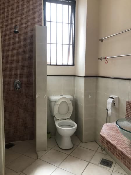 Rumah Teres 2 Tingkat untuk Dijual di Taman Puchong Hartamas (Puchong) - Paul Lee - Bathroom - PropertyGuru.com.my