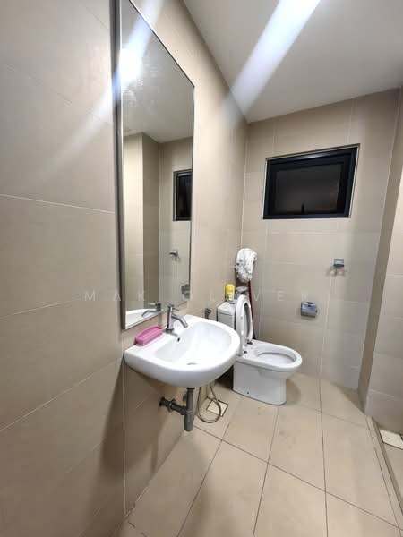Service Residence for Sale at The Link 2 @ Bukit Jalil (Serviced Residences) - Mak Oliver - Bathroom - PropertyGuru.com.my