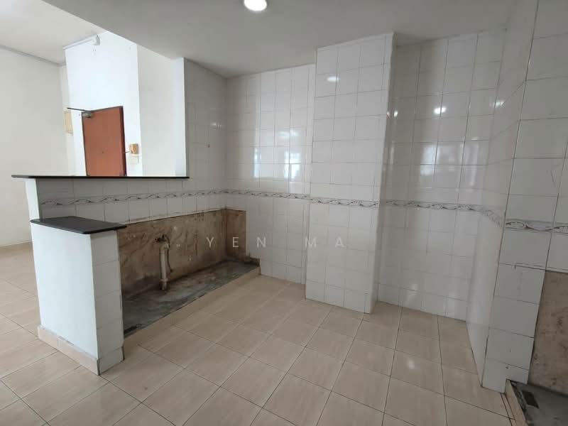 Pangsapuri untuk Dijual di Aster Court - Yen Ma - Kitchen - PropertyGuru.com.my
