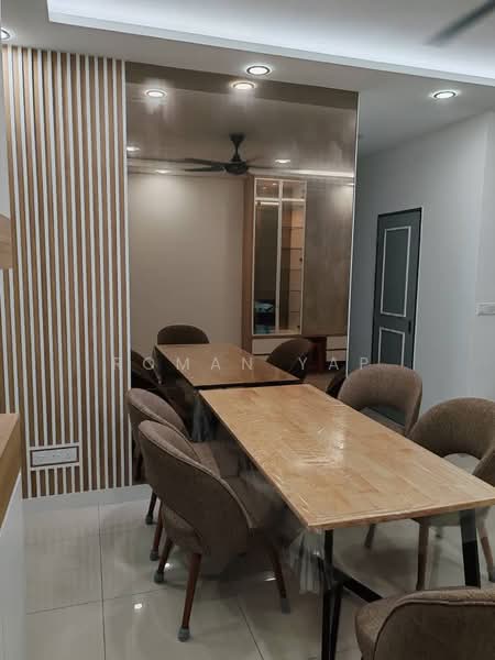 Kondominium untuk Dijual di The Henge - Roman Yap - Dining Room - PropertyGuru.com.my