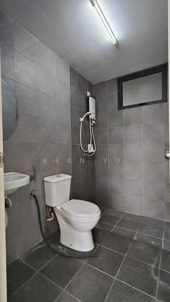 Kondominium untuk Disewa di Sky Awani Residensi 2 - Kean Yu - Bathroom - PropertyGuru.com.my