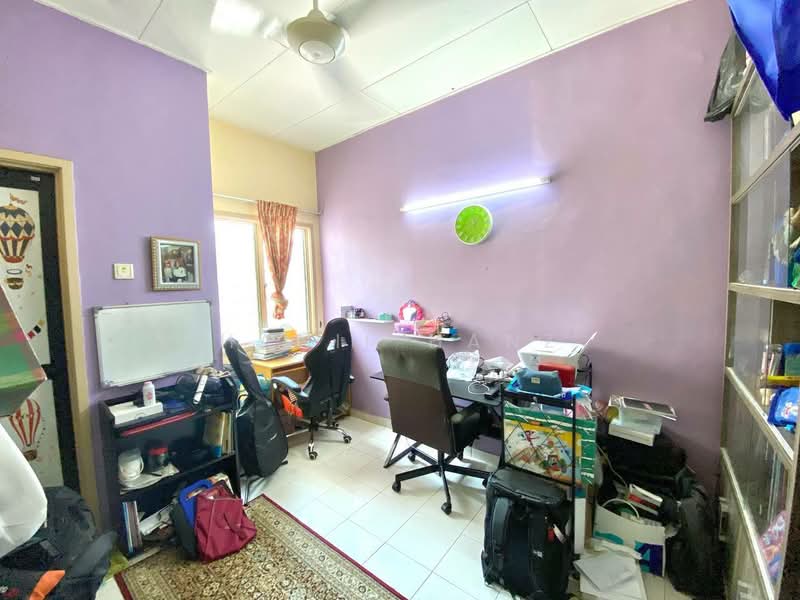 Pangsapuri untuk Dijual di Taman Desa Batu Caves - Hanif Hanz - Study - PropertyGuru.com.my