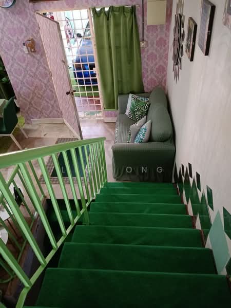 1.5-storey Terraced House for Sale in Serendah (Selangor) - Lisa Ong - Entrance - PropertyGuru.com.my