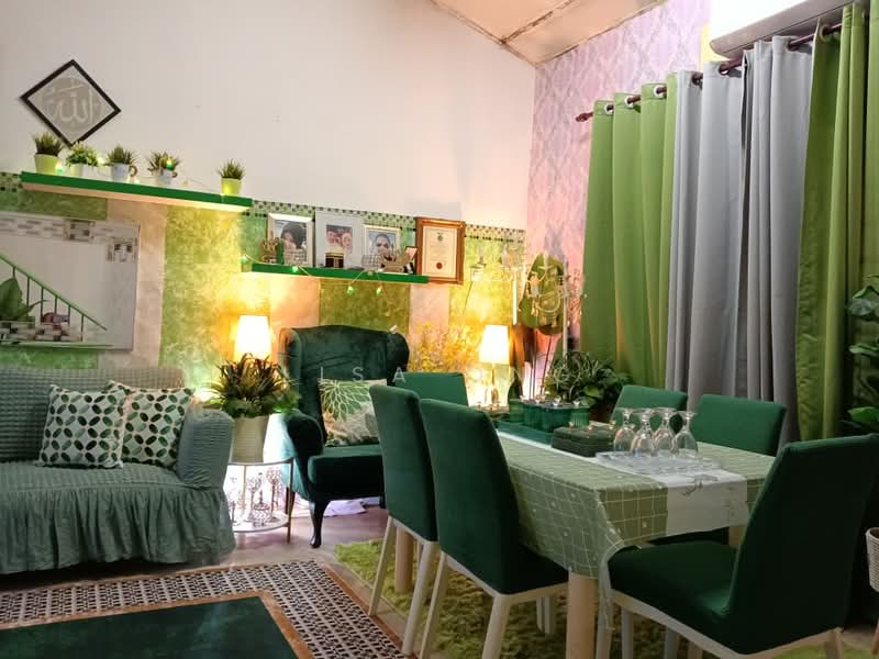 1.5-storey Terraced House for Sale in Serendah (Selangor) - Lisa Ong - Dining Room - PropertyGuru.com.my
