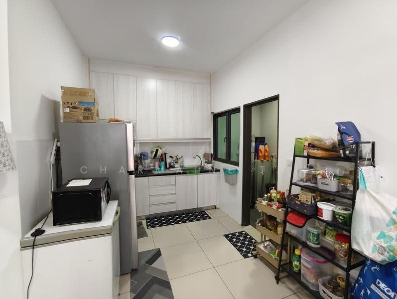 Condominium for Sale at The Henge - Charmaine Tan - Kitchen - PropertyGuru.com.my