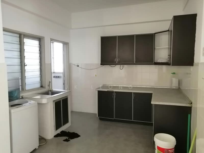 Service Residence for Sale at Fortune Avenue - JK Leong - Kitchen - PropertyGuru.com.my