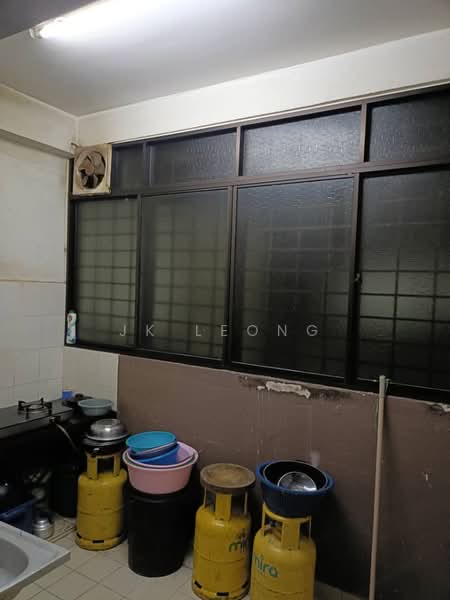 Service Residence for Sale at Fortune Avenue - JK Leong - Kitchen - PropertyGuru.com.my