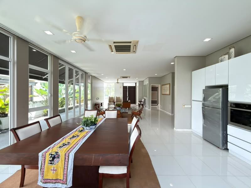 Semi-Detached House for Sale in Gombak (Kuala Lumpur) - Hugo Gooi - Dining Room - PropertyGuru.com.my