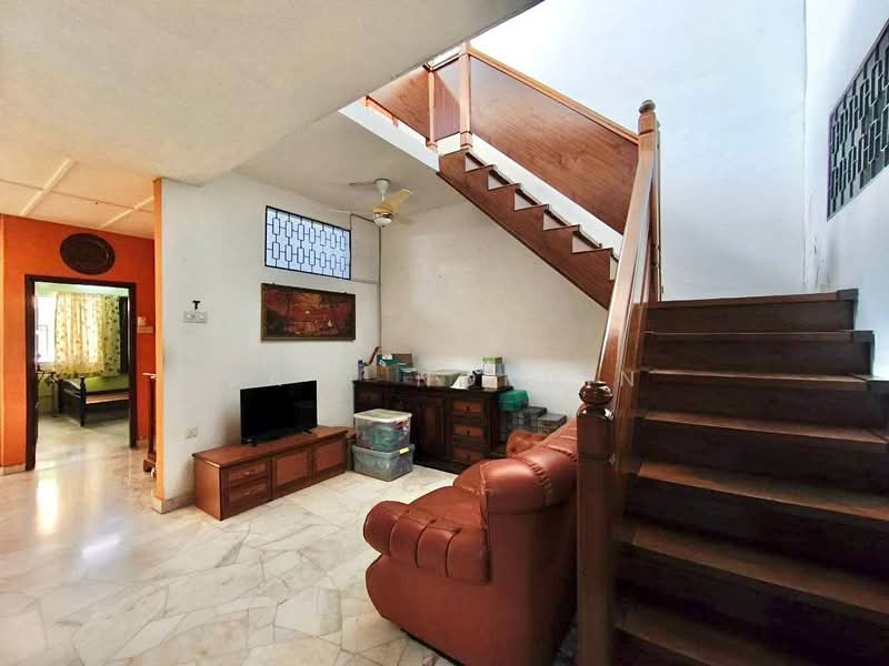 Rumah Teres 1-Tingkat untuk Dijual di Taman Tun Dr Ismail (Kuala Lumpur) - Sa'a Nordin - Living Room - PropertyGuru.com.my