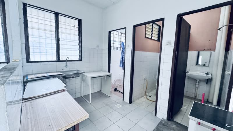 Apartment for Sale at Pangsapuri Sri Tanjung - Kow Tze Fui - PropertyGuru.com.my