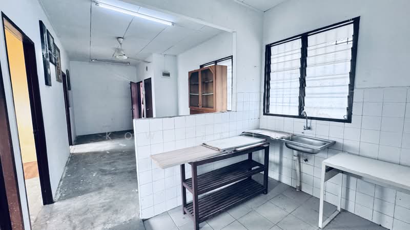 Apartment for Sale at Pangsapuri Sri Tanjung - Kow Tze Fui - PropertyGuru.com.my