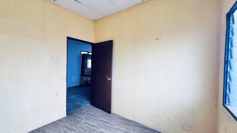Apartment for Sale at Pangsapuri Sri Tanjung - Kow Tze Fui - PropertyGuru.com.my