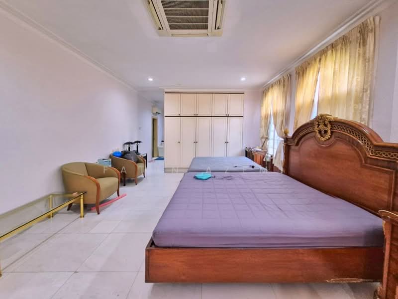 Rumah Banglo untuk Dijual di Taman Tun Dr Ismail (Kuala Lumpur) - Fatin Azemi - Bedroom - PropertyGuru.com.my