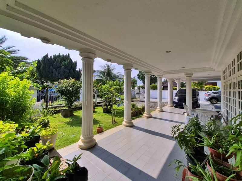 Rumah Banglo untuk Dijual di Taman Tun Dr Ismail (Kuala Lumpur) - Fatin Azemi - Exterior - PropertyGuru.com.my