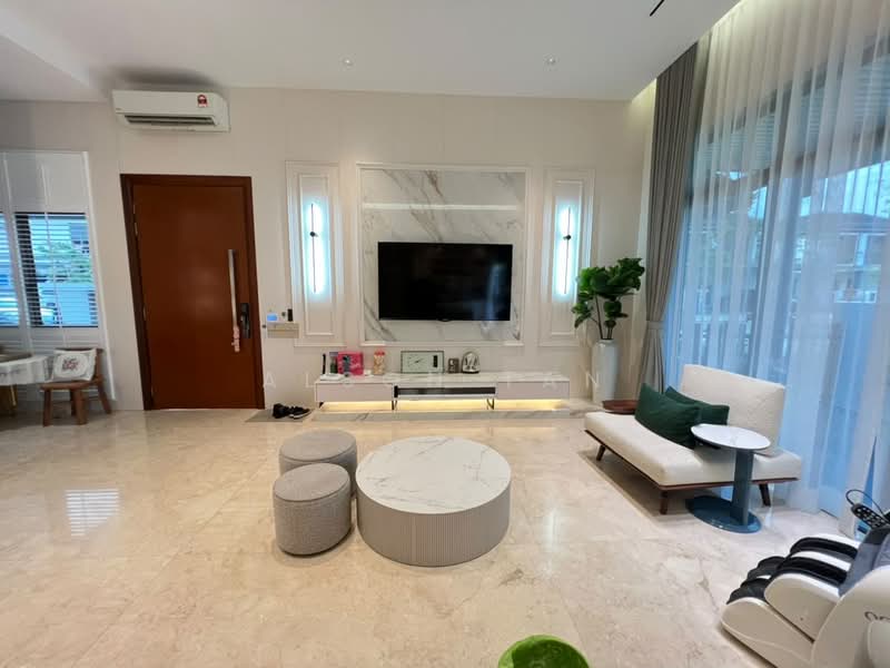Bungalow House for Sale in Setia Alam (Selangor) - Alson Tan - Living Room - PropertyGuru.com.my