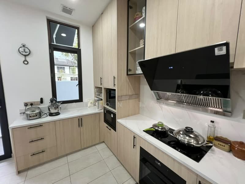 Bungalow House for Sale in Setia Alam (Selangor) - Alson Tan - Kitchen - PropertyGuru.com.my