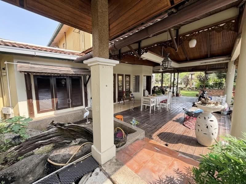 Rumah Banglo untuk Dijual di Seksyen 3 (Bangi) - Mohd Aizat Saiful Bahri - Exterior - PropertyGuru.com.my