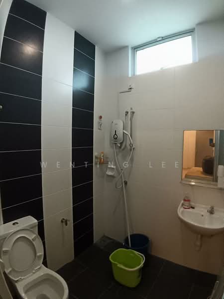 2-storey Terraced House for Sale in Taman Mount Austin (Tebrau) - Wenting Lee - Bathroom - PropertyGuru.com.my