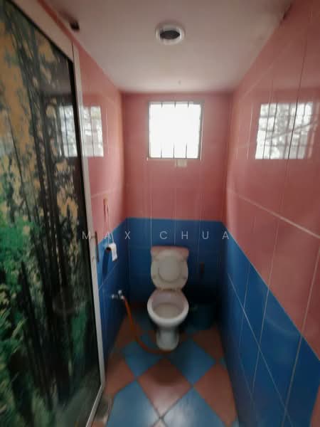 Shop for Rent in Taman Taming Jaya (Balakong) - Max Chua - Bathroom - PropertyGuru.com.my