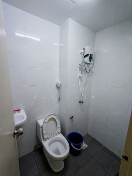 Apartment for Rent at Camellia Residences - Max Chua - Bathroom - PropertyGuru.com.my