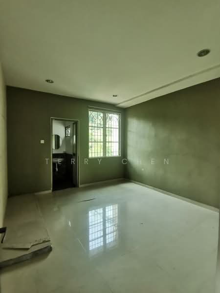 Semi-Detached House for Sale in Taman Universiti Indah (Seri Kembangan) - Terry Chen - PropertyGuru.com.my