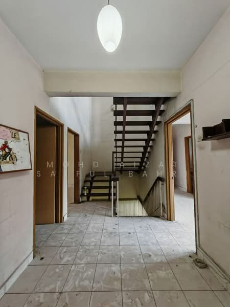2.5-storey Terraced House for Sale in Kota Perdana (Seri Kembangan) - Mohd Aizat Saiful Bahri - Entrance - PropertyGuru.com.my