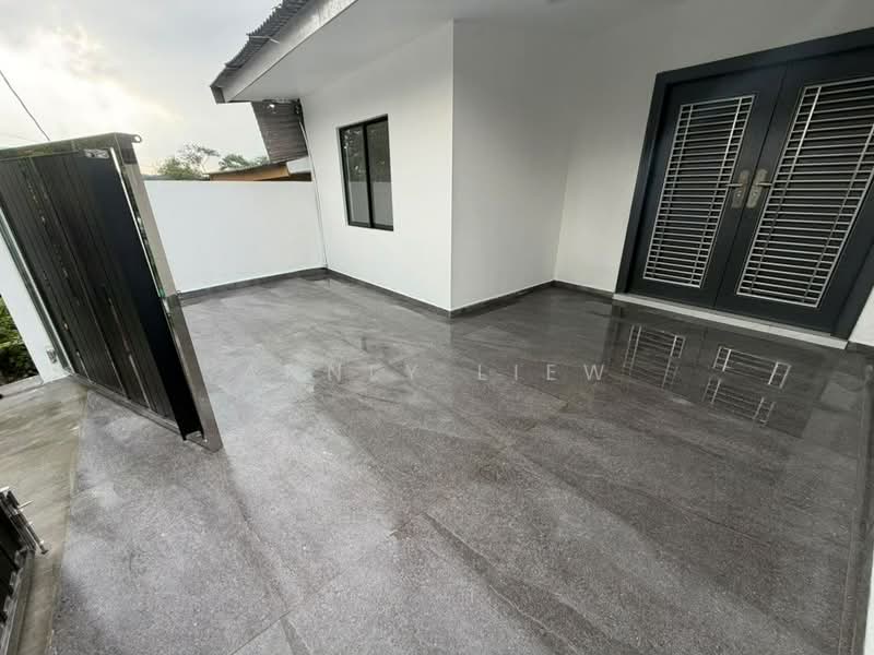 Rumah Teres 1-Tingkat untuk Dijual di Ulu Tiram (Johor) - Annly Liew - Exterior - PropertyGuru.com.my