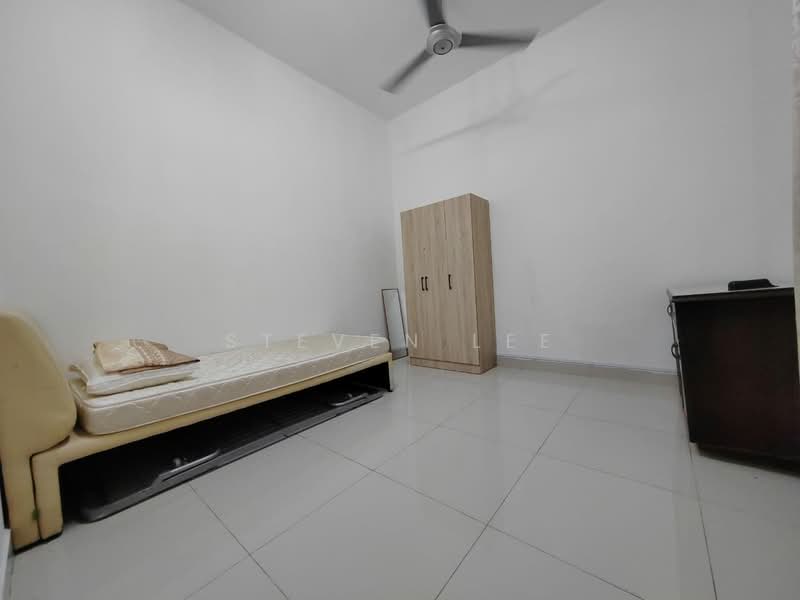 Semi-Detached House for Rent in Rawang (Selangor) - Steven Lee - Bedroom - PropertyGuru.com.my