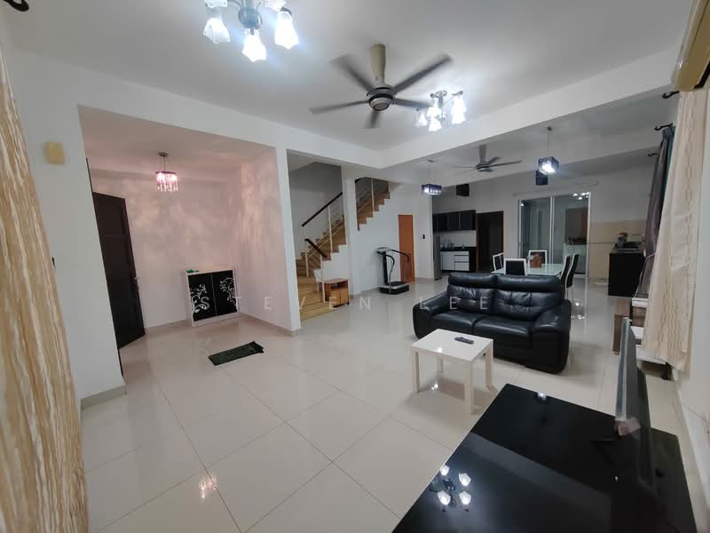 Semi-Detached House for Rent in Rawang (Selangor) - Steven Lee - Living Room - PropertyGuru.com.my