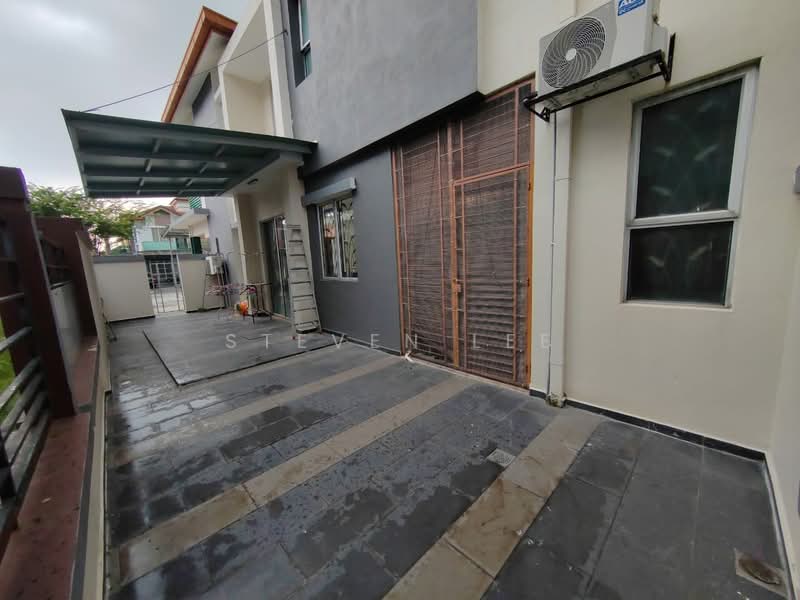 Semi-Detached House for Rent in Rawang (Selangor) - Steven Lee - Exterior - PropertyGuru.com.my
