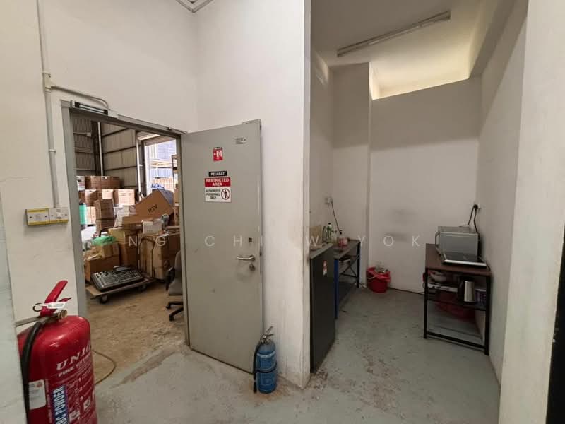 Gudang untuk Disewa di Kota Kinabalu (Sabah) - Ng Chiew Yok - Interior - PropertyGuru.com.my