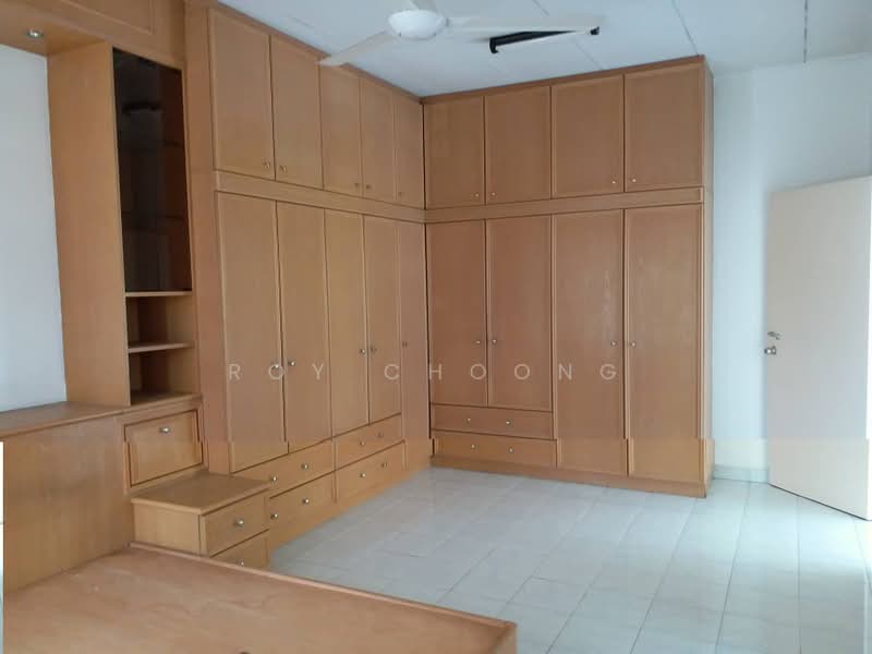 2-storey Terraced House for Sale in Bandar Kinrara (Selangor) - Roy Choong - Bedroom - PropertyGuru.com.my