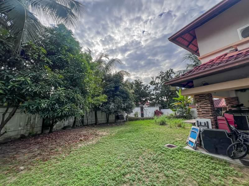 Rumah Berkembar untuk Dijual di Alam Damai (Cheras) - Masnizah Arifin - Garden - PropertyGuru.com.my