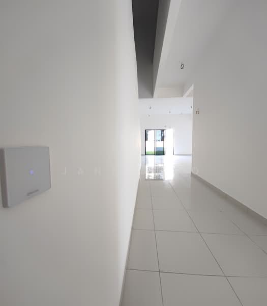 Rumah Berkembar untuk Dijual di Bandar Kinrara (Selangor) - Jane Shoo - PropertyGuru.com.my