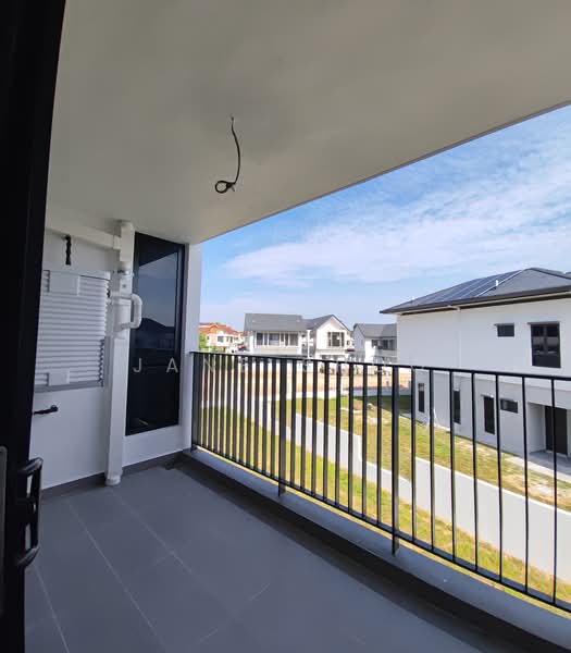 Rumah Berkembar untuk Dijual di Bandar Kinrara (Selangor) - Jane Shoo - PropertyGuru.com.my