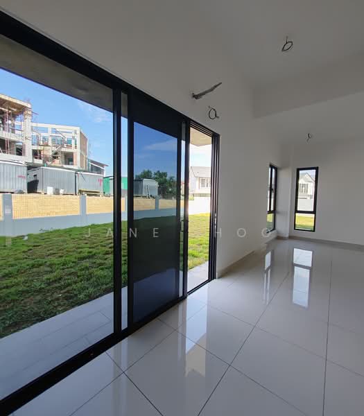 Rumah Berkembar untuk Dijual di Bandar Kinrara (Selangor) - Jane Shoo - PropertyGuru.com.my