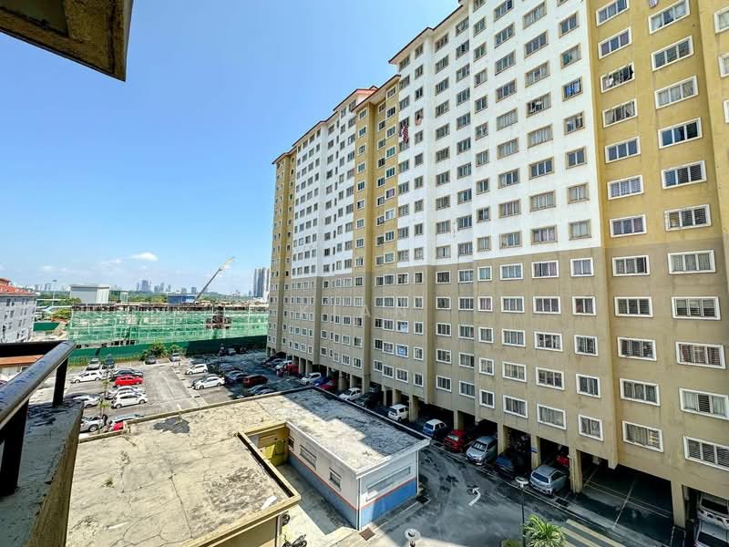 Pangsapuri untuk Dijual di Putra Suria Residence - Kian Leap - PropertyGuru.com.my