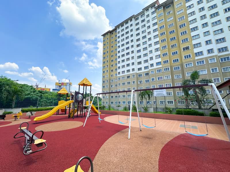 Pangsapuri untuk Dijual di Putra Suria Residence - Kian Leap - Exterior - PropertyGuru.com.my