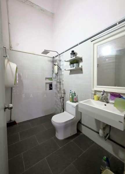 2-storey Terraced House for Sale in SS3 (Petaling Jaya) - Sa'a Nordin - Bathroom - PropertyGuru.com.my
