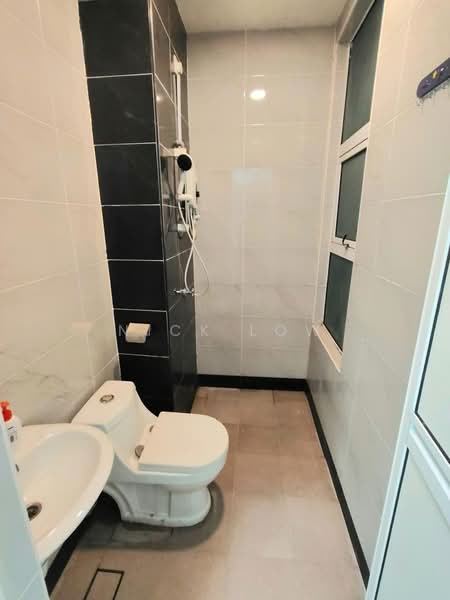 Servis Apartment untuk Disewa di D'carlton (Residensi Seri Mega) - Nick Low - Bathroom - PropertyGuru.com.my
