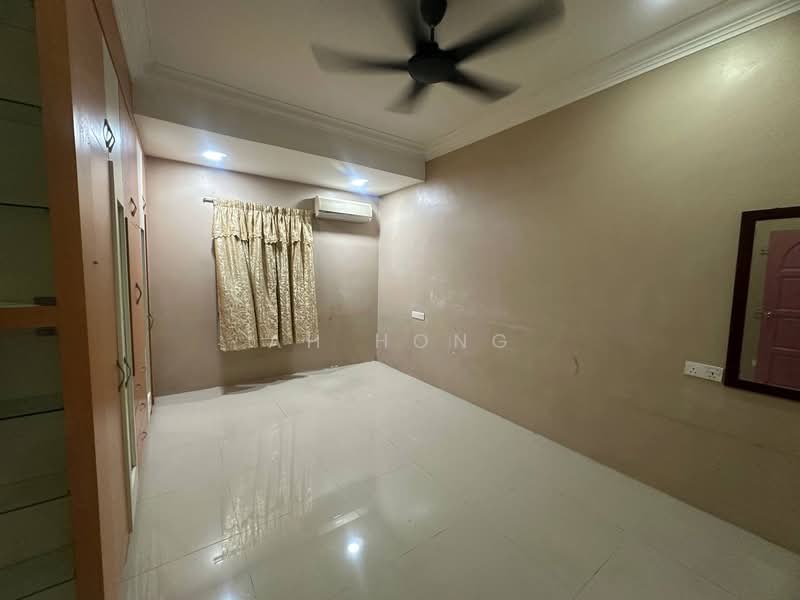 Rumah Teres 1 Tingkat untuk Disewa di Bandar Putra (Kulai) - Ah Hong - PropertyGuru.com.my