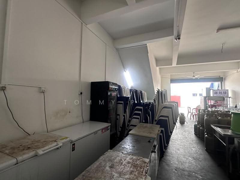 Shop / Office for Rent in Austin Crest (Johor Bahru) - Tommy Phua - Interior - PropertyGuru.com.my