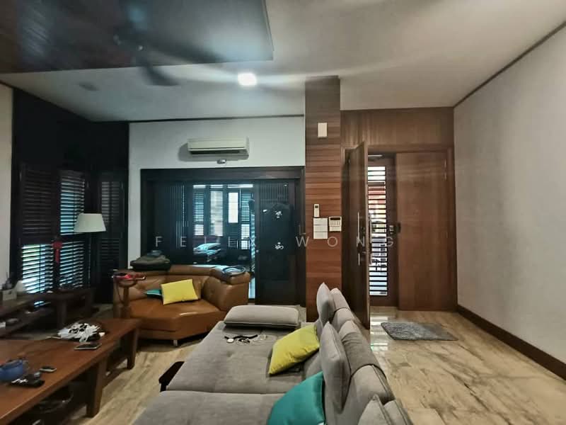 Rumah Berkembar untuk Dijual di Bandar Puteri Puchong (Puchong) - Felix Wong - Living Room - PropertyGuru.com.my