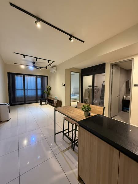 Servis Apartment untuk Disewa di The Era @ Duta North - Ben Ling - Living Room - PropertyGuru.com.my