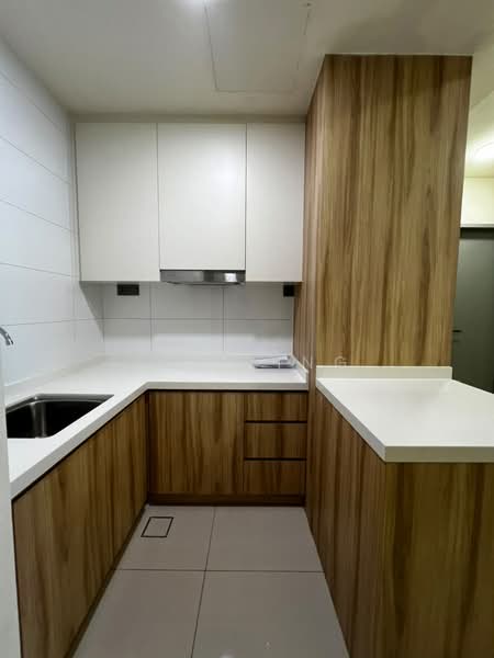 Servis Apartment untuk Disewa di The Era @ Duta North - Ben Ling - Kitchen - PropertyGuru.com.my