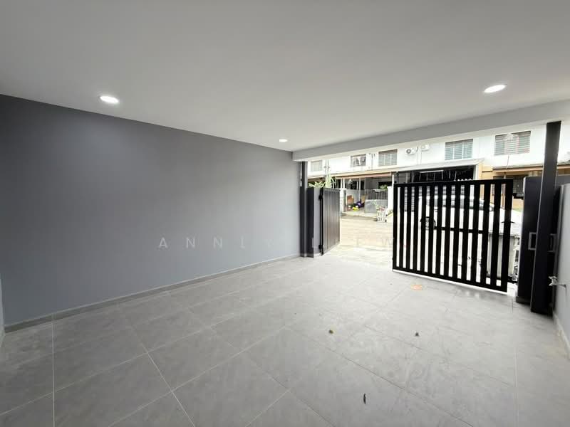 Rumah Teres 2-Tingkat untuk Dijual di Ulu Tiram (Johor) - Annly Liew - PropertyGuru.com.my